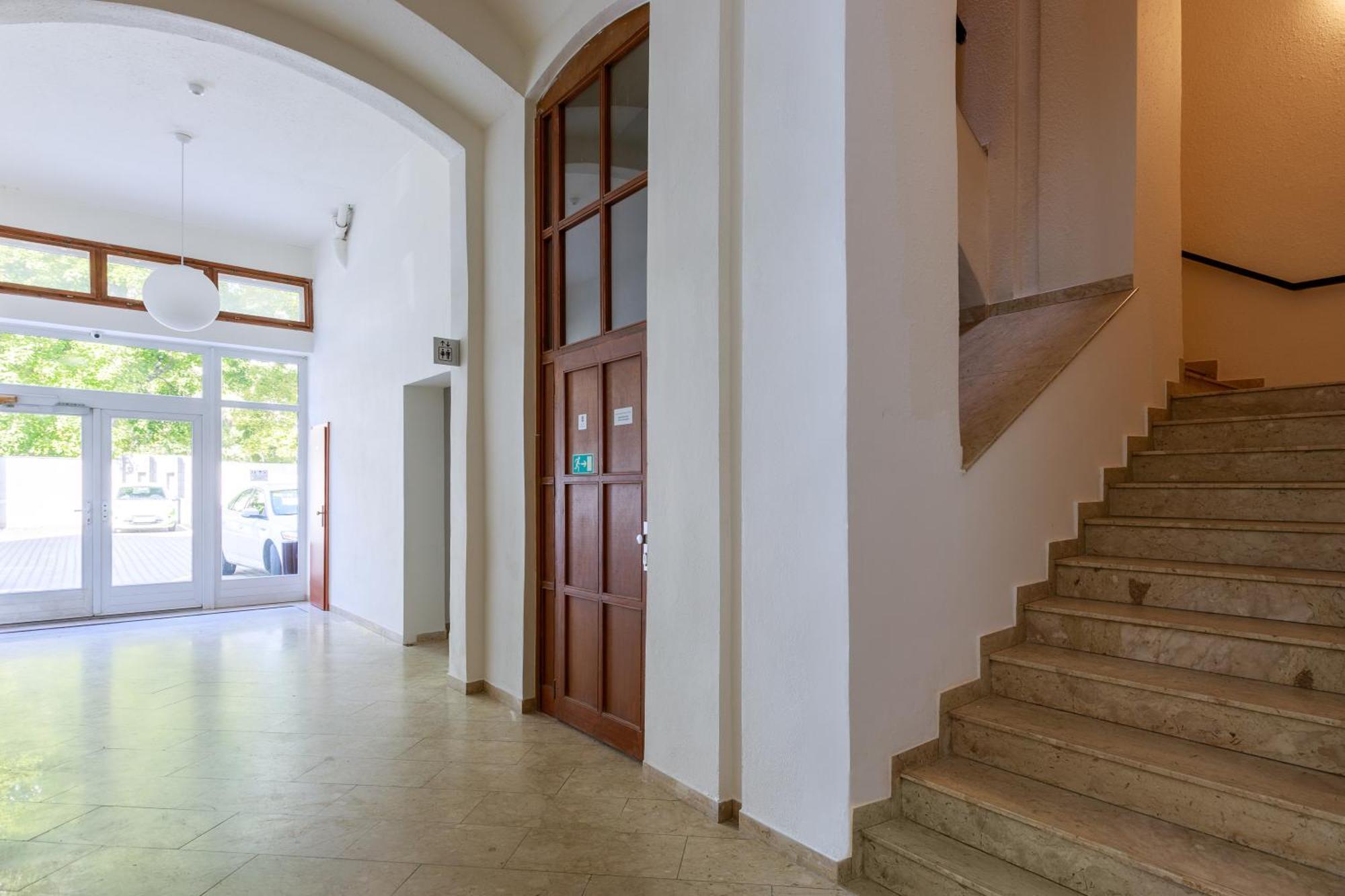 Avantgarde Apartments Plzen Luaran gambar