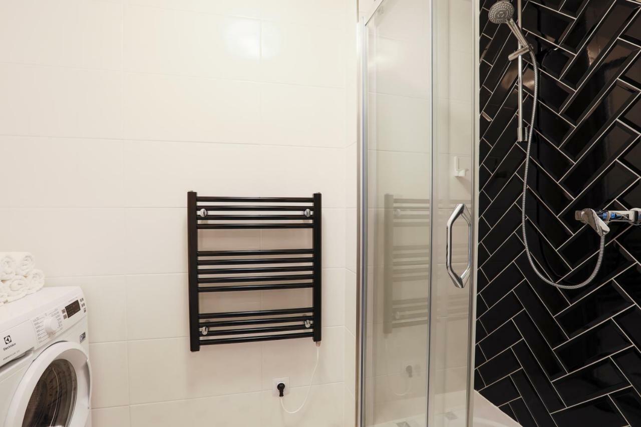 Avantgarde Apartments Plzen Luaran gambar