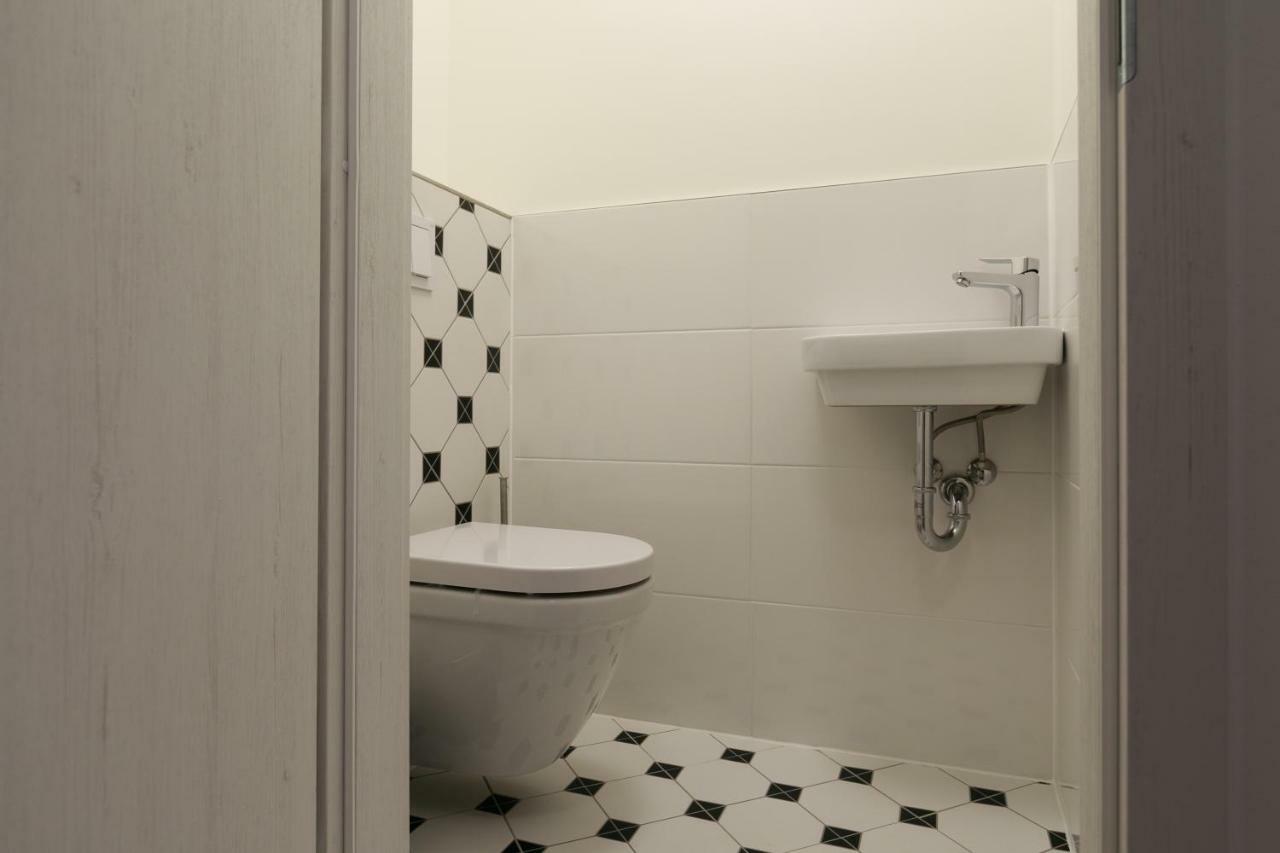 Avantgarde Apartments Plzen Luaran gambar