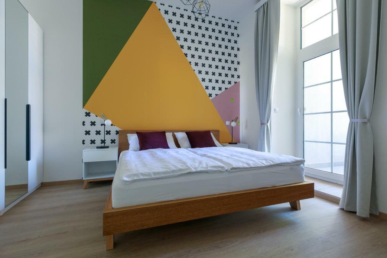 Avantgarde Apartments Plzen Luaran gambar