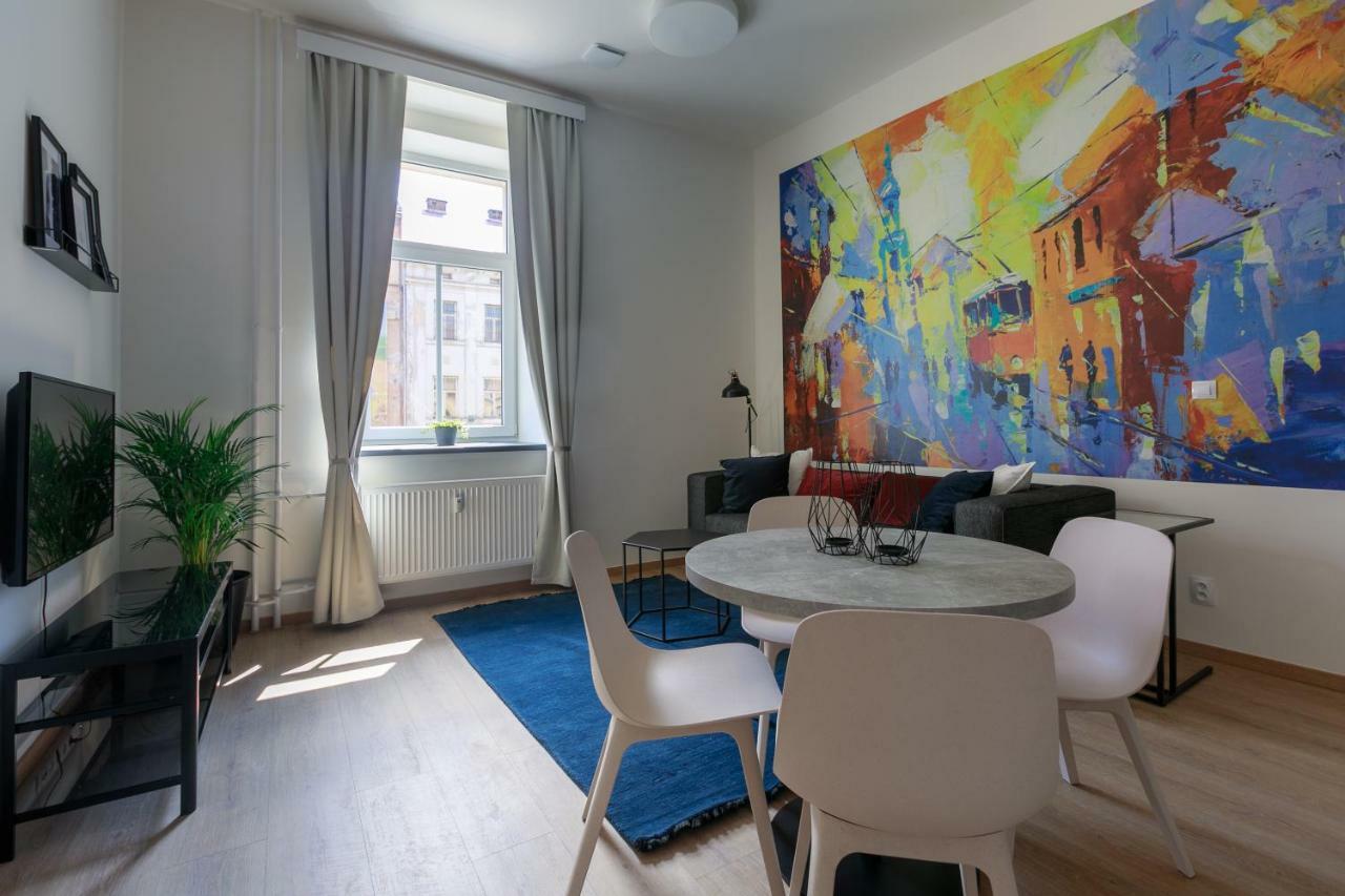 Avantgarde Apartments Plzen Luaran gambar