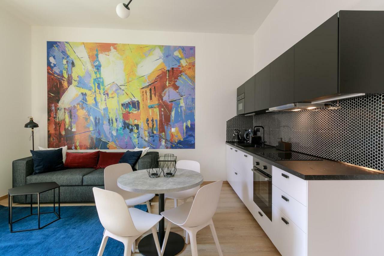 Avantgarde Apartments Plzen Luaran gambar