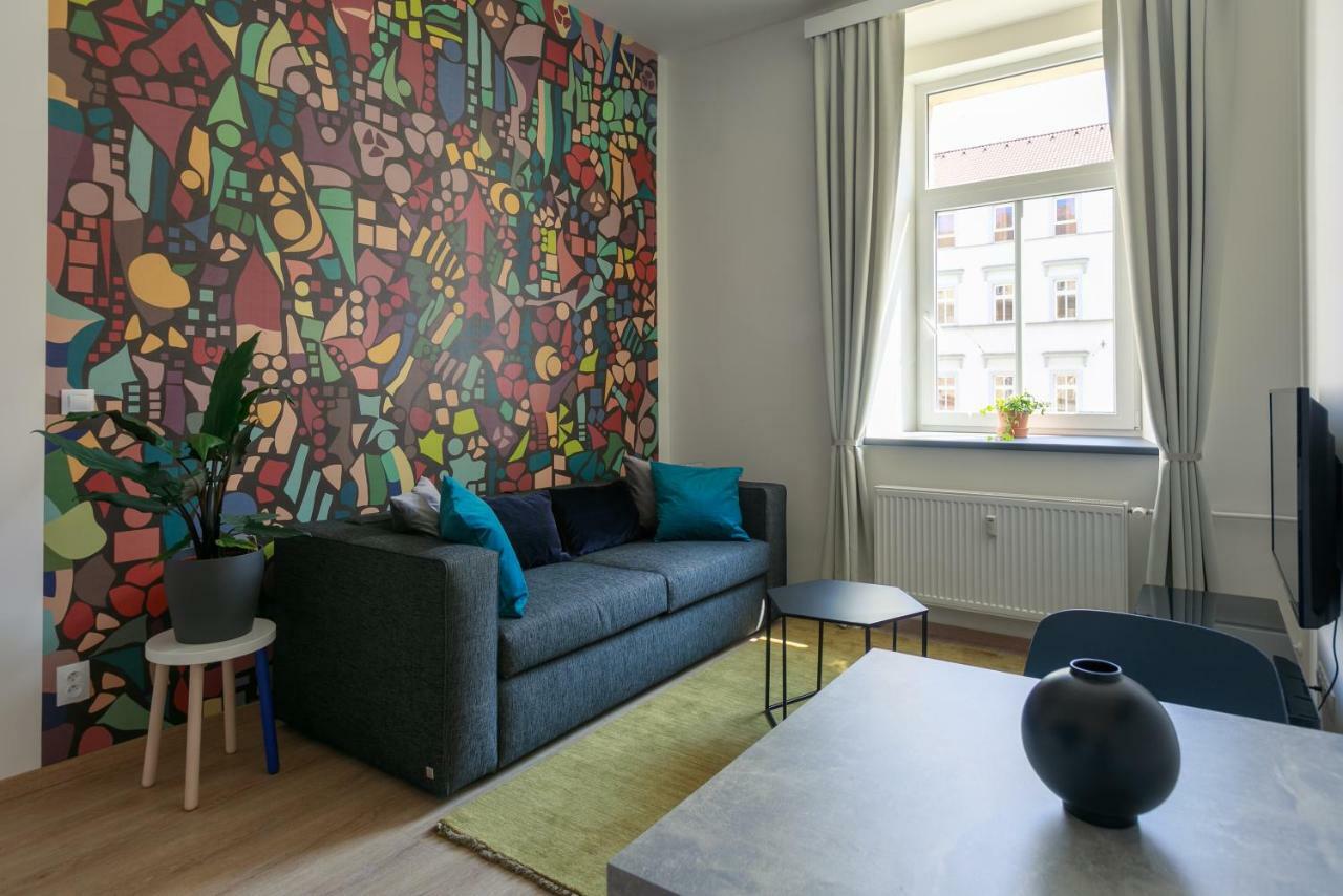 Avantgarde Apartments Plzen Luaran gambar