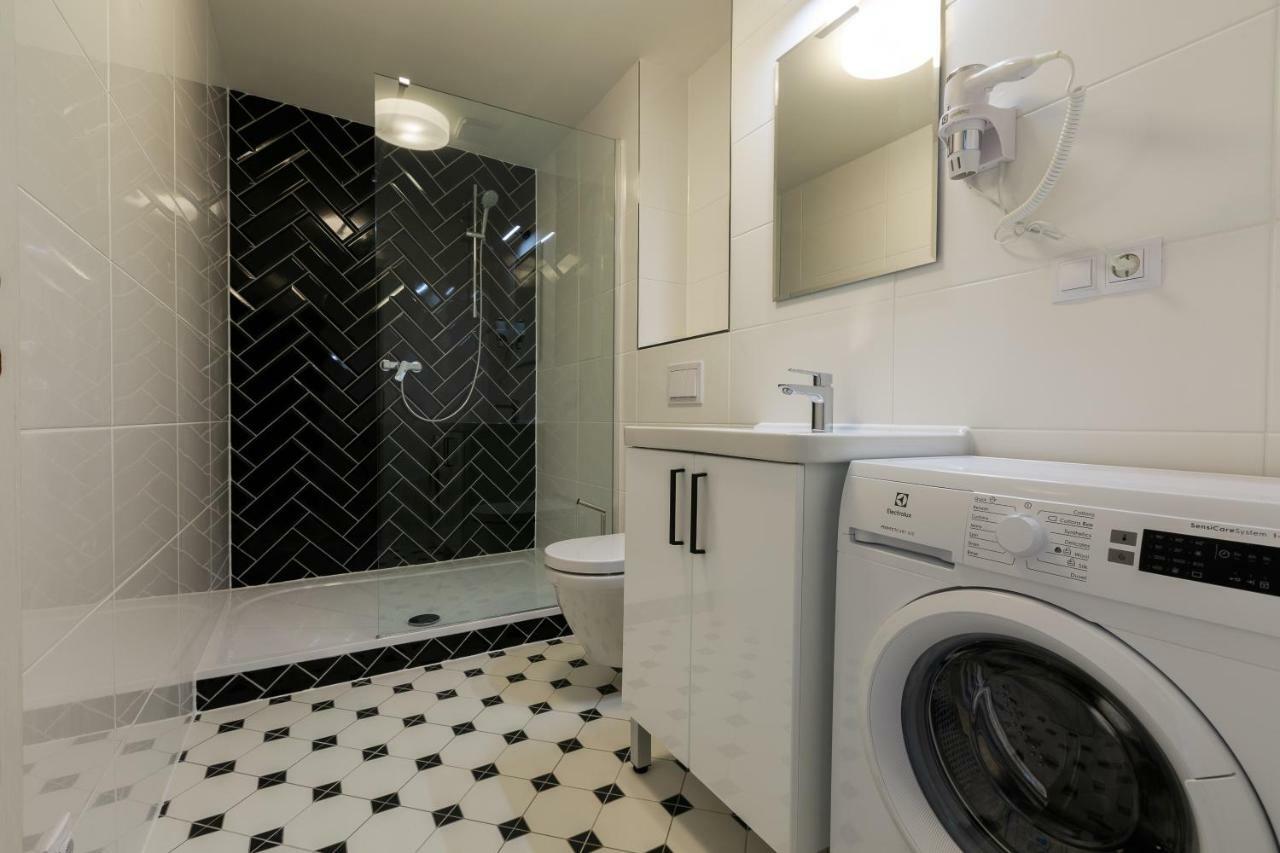 Avantgarde Apartments Plzen Luaran gambar